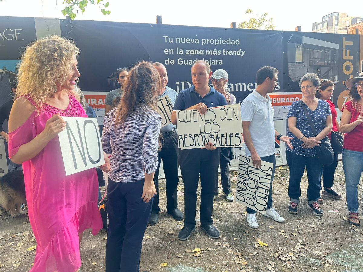 Vecinos aledaños a la zona de Chapultepec se manifestaron. (Pablo Núñez)
