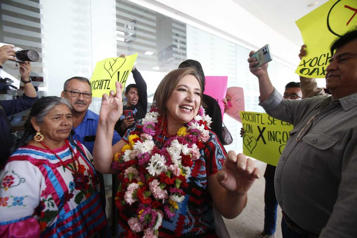Xóchitl Gálvez es recibida con regalos y muestras de cariño en Oaxaca. (Ariana Pérez)