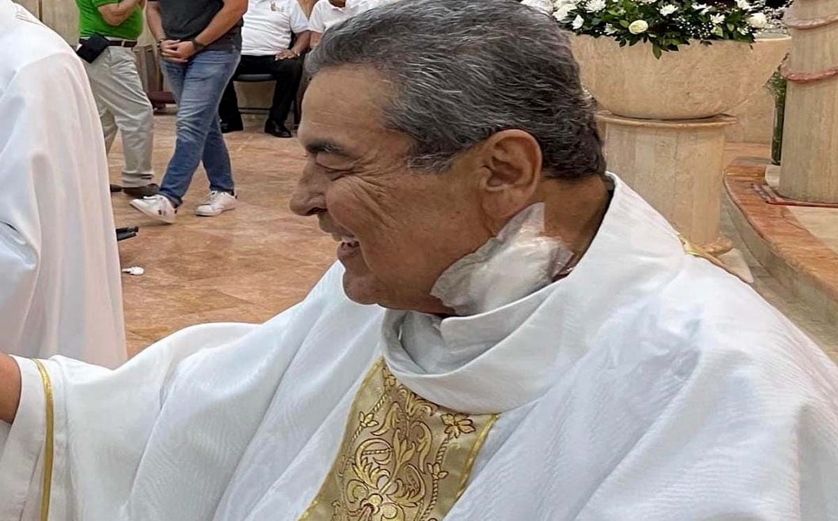 El sacerdote tiene más de 40 años de servicio. (Especial)