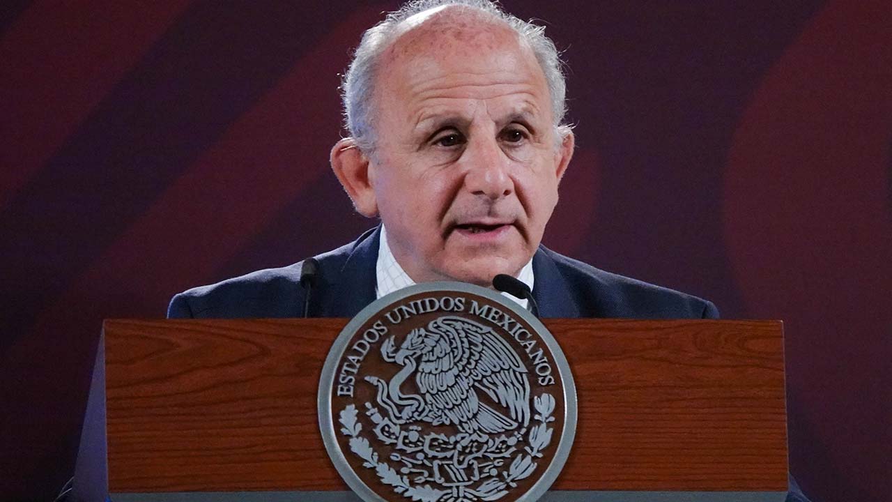 INAH halla ofrenda con 5 vasijas en Chichen Itzá; en septiembre abrirá ‘Chichén Viejo’