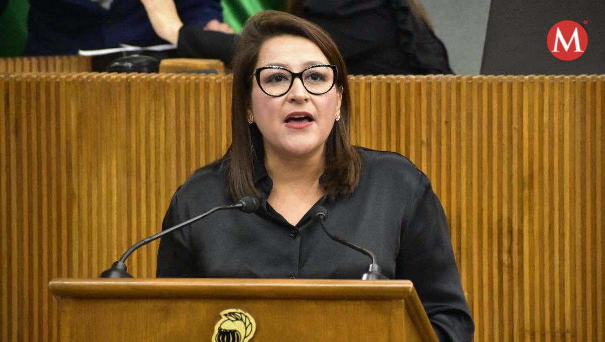 Norma Benítez en el Congreso de Nuevo León. Foto: Especial