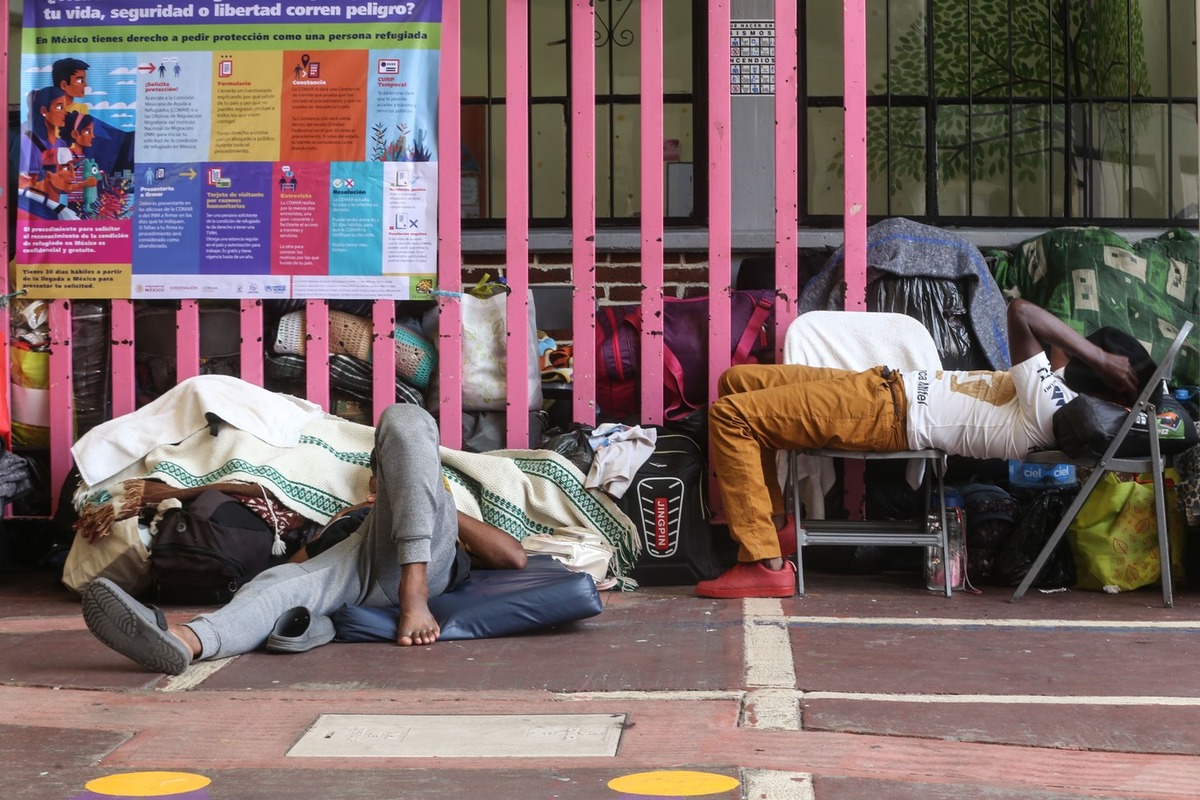 México acogerá asentamientos para refugiados y EU aceptará migrantes.