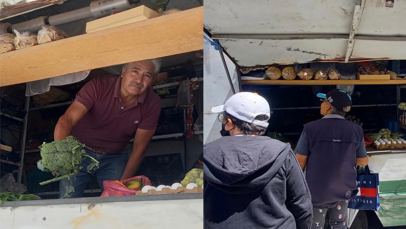 Desde hace alrededor de 23 años vende frutas, verduras, pollo y más en el vehículo que habilitó.
