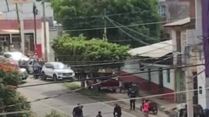 Asesinan a balazos a presunto familiar del alcalde de Tacámbaro, Michoacán