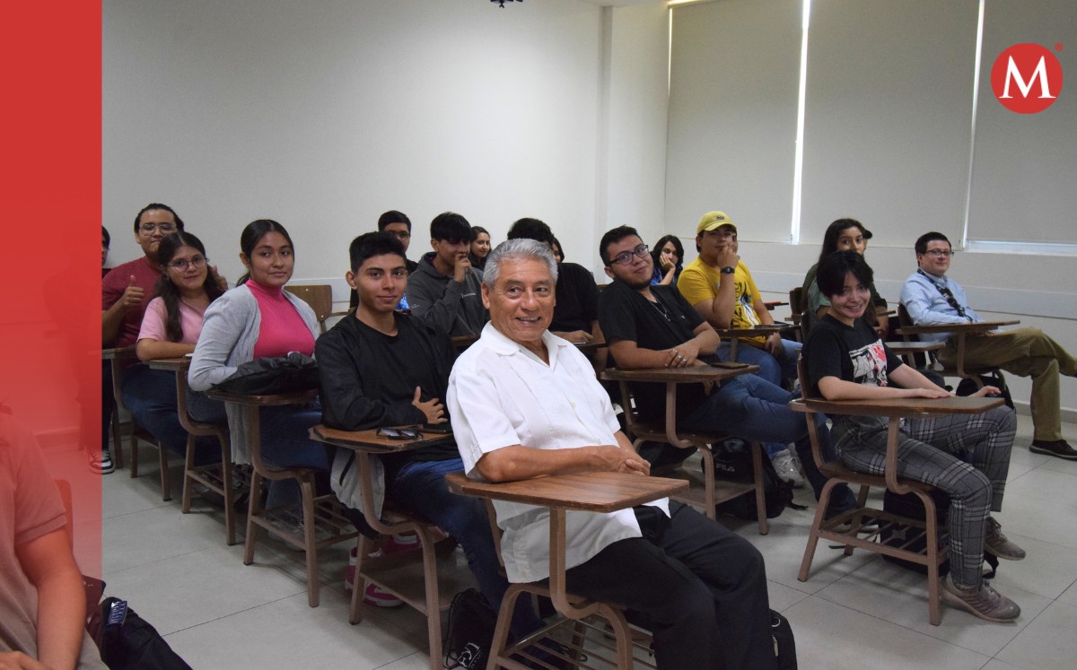 Don Andrés asiste a la  Facultad de Filosofía y Letras.| Foto: Ivan Diaz