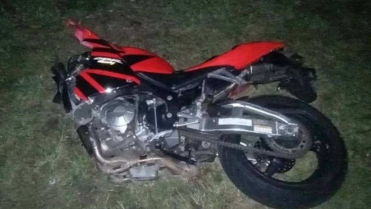 La Honda CBR 600 quedó destruida en el accidente. (Especial).