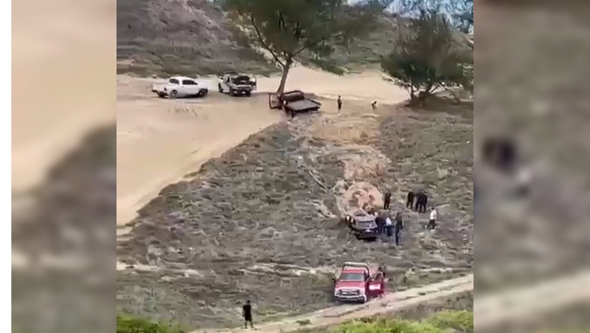 Mueren dos jóvenes al volcar en las dunas de playa de Altamira