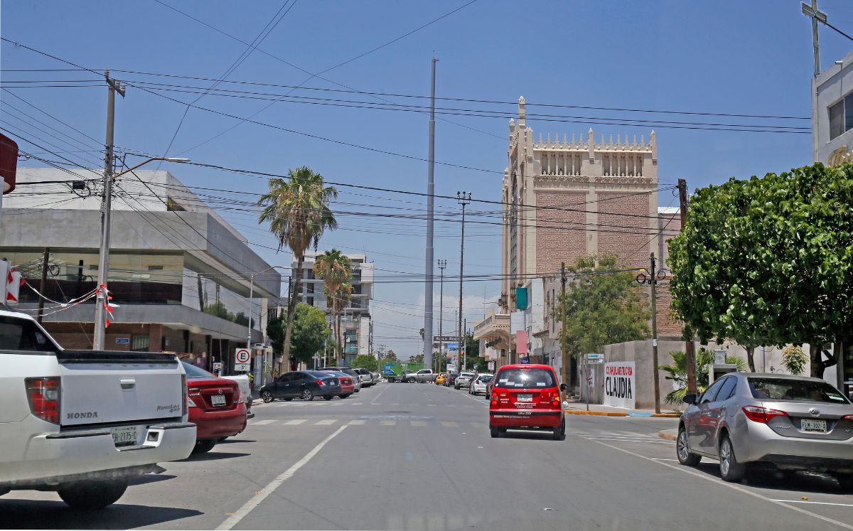 Reacondicionarán avenida Matamoros en Torreón; planean ciclovía, banquetas grandes y más árboles. | Roberto Amaya