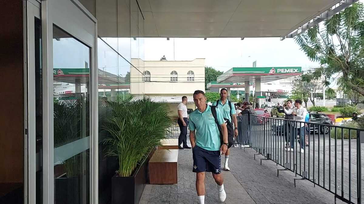Betis llega a Guadalajara para disputar partido ante Sevilla