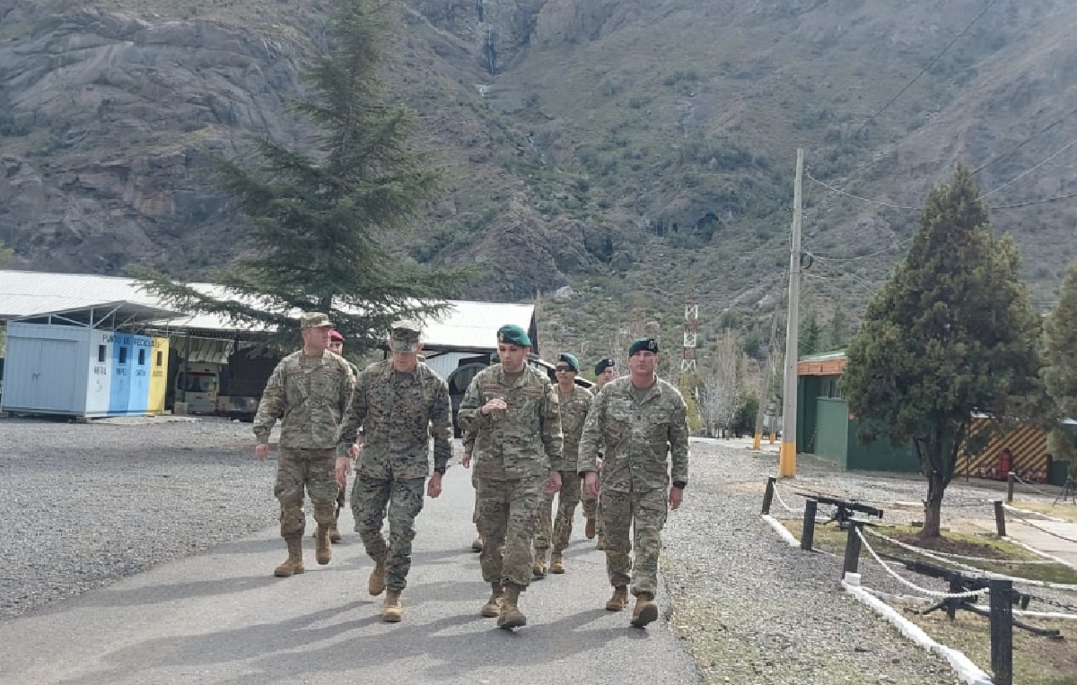 El ejército de Chile logró destruir 179 mil 815 minas en los últimos años (Twitter/@ejercito_chile)