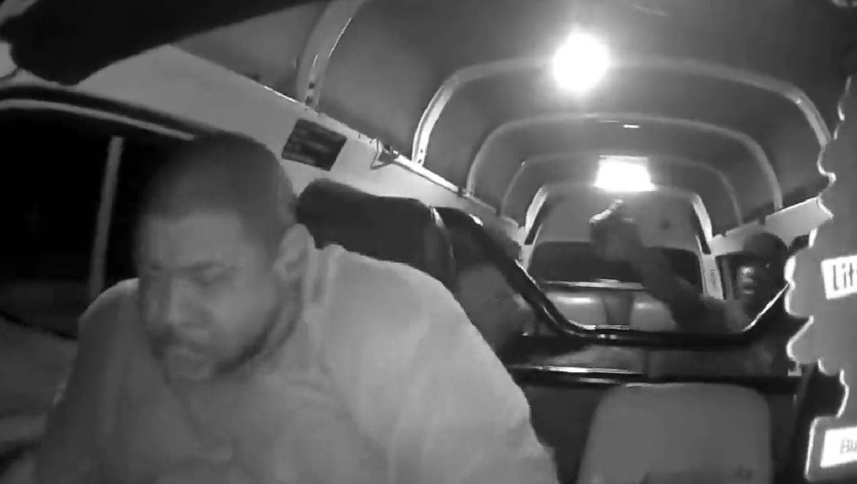 El intento de asalto quedó grabado por una cámara de seguridad. (Especial).