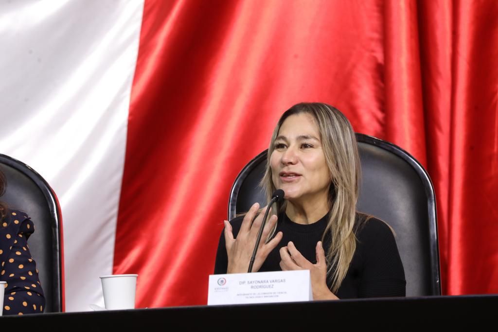 Sayonara Vargas convocó a una reunión de trabajo con la titular de la SEP | Especial