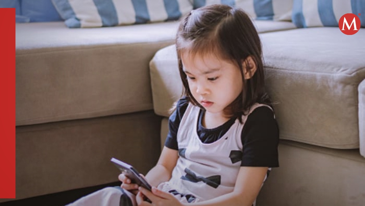 China prohibirá a los menores de 18 años acceder a internet por la noche | ESPECIAL