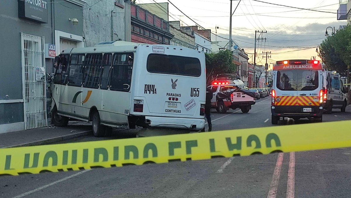 Choque en la 9 Sur y 13 Poniente | Alfredo Fernández