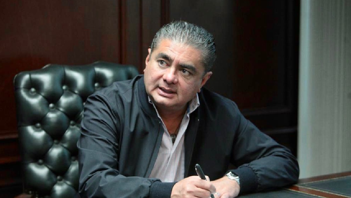 Luis Cházaro reta a legislador del MC a medirse con aspirantes de la oposición por el gobierno de CdMx