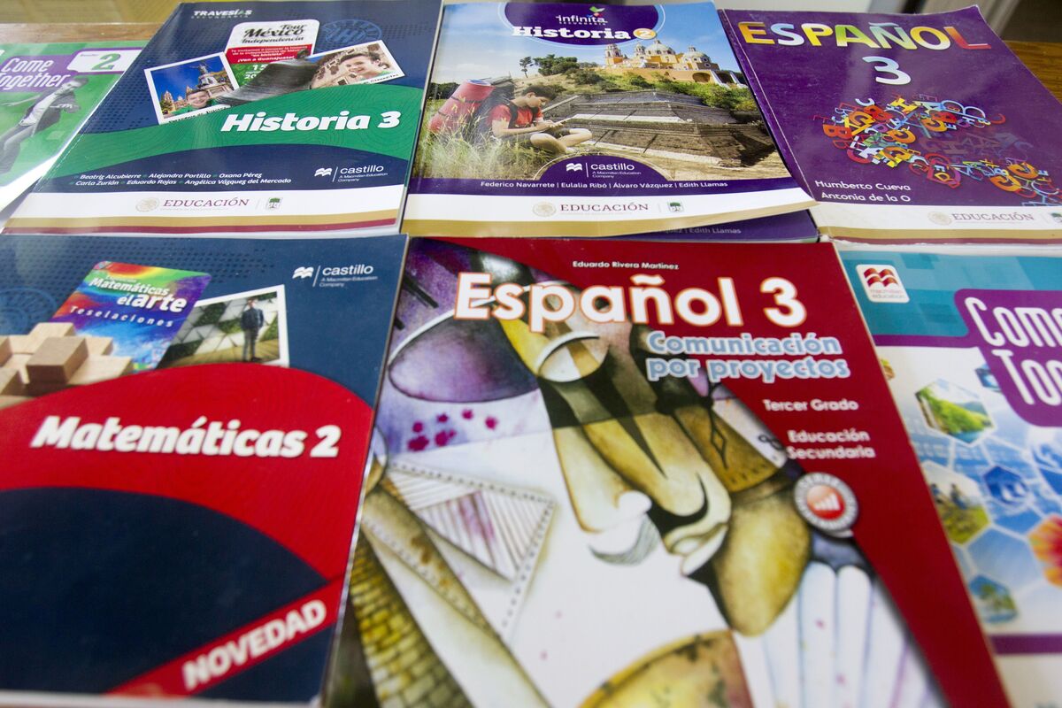 Los nuevos libros de texto gratuito ya han comenzado a ser entregados. | Cuartoscuro