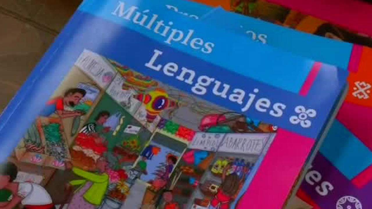 Libros de texto gratuitos de la SEP causan polémica, detectan errores en los contenidos
