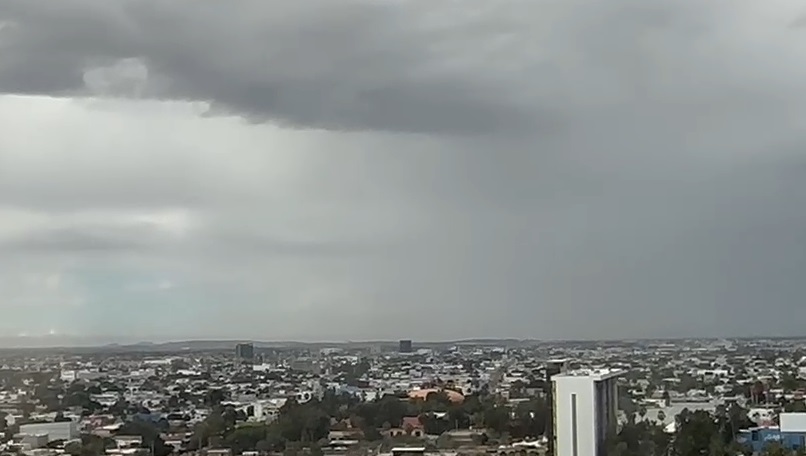 Rachas de viento, tormenta eléctrica y caída de granizo, el pronóstico en Sonora.