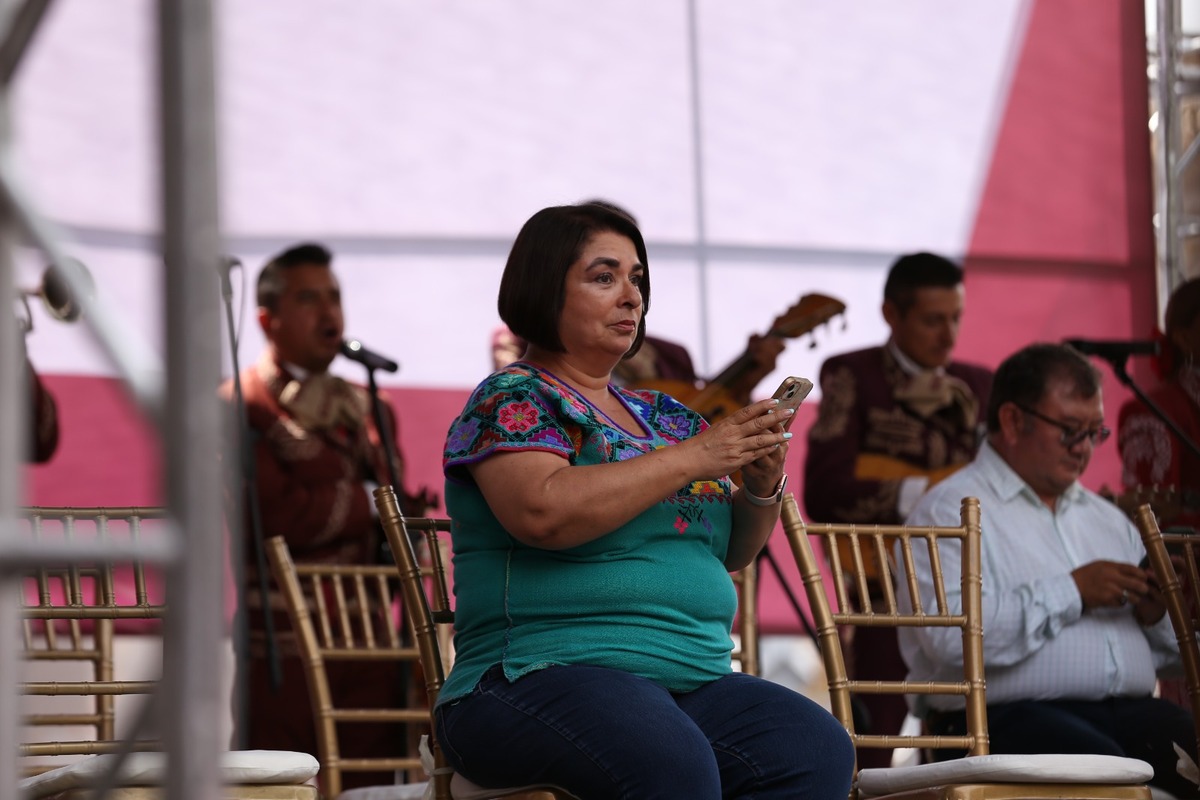 Antares Vázquez, senadora de Morena defendió el contenido de los libros de texto gratuitos | Octavio Hoyos