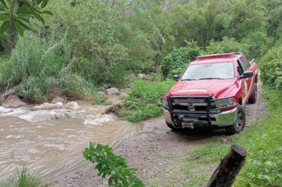 Continúan sin localizar a persona desaparecida en canal de Osorio de Tonalá (Cortesía)