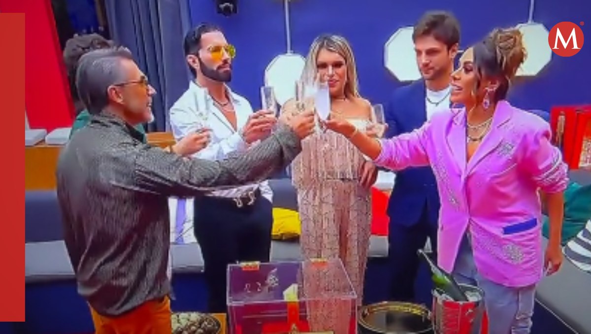 Galilea Montijo se declara Team Infierno  | captura