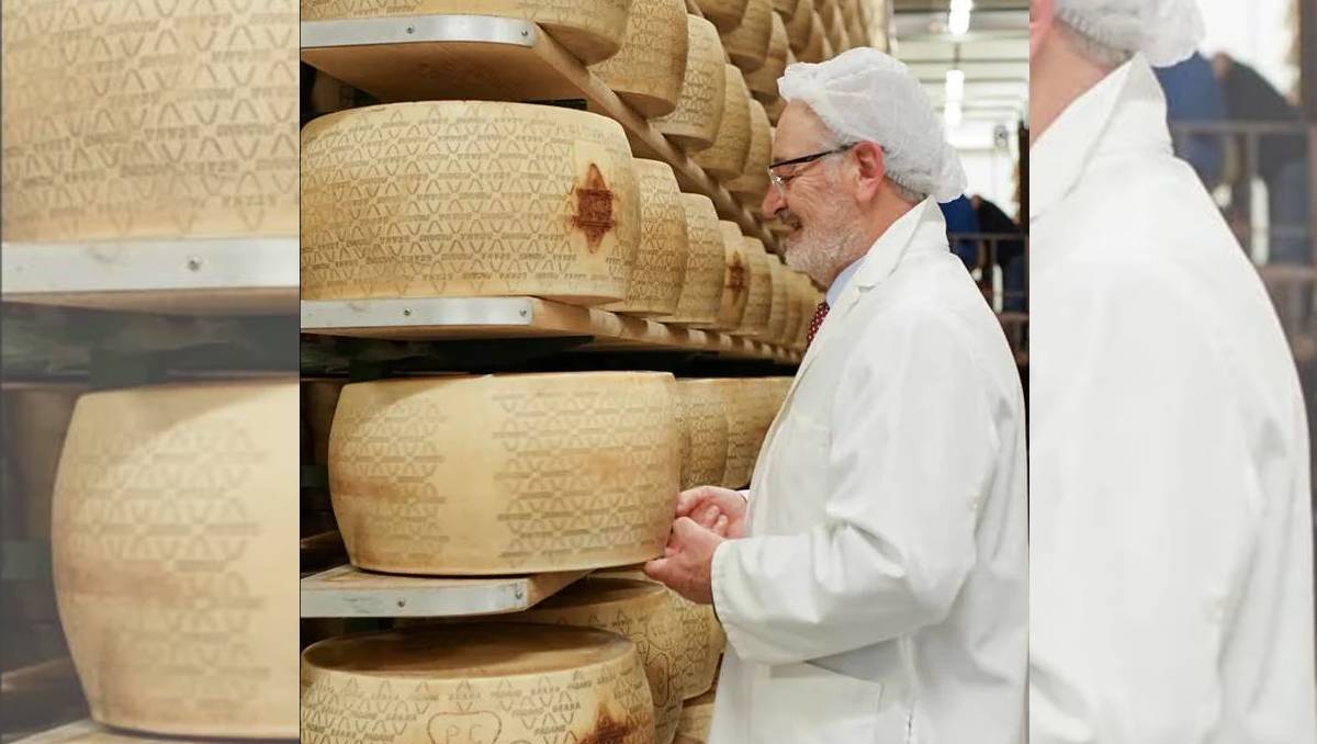 Giacomo Chiapparin supervisaba personalmente la elaboración de sus quesos. (Especial)