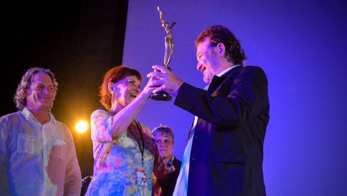 Jorge Perugorría recibió el premio Lucía de Honor. (Especial)