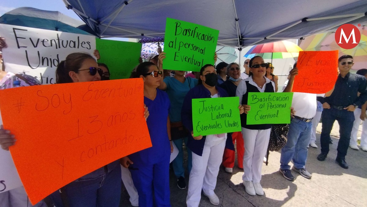 Trabajadores de Hospital Carlos Canseco de Tampico piden mejor salario. (Jesús Alberto García)