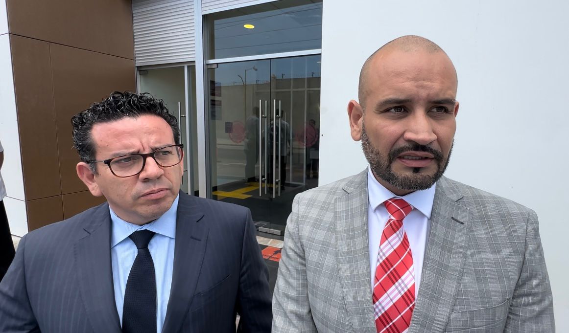 Defensa del médico asegura que por proceso legal surgió estrés.