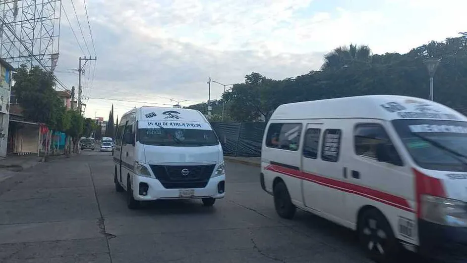 Reanudan Transporte público en todas las rutas de Guerrero