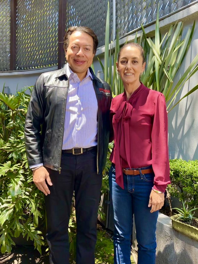 Sheinbaum se reúne con Mario Delgado