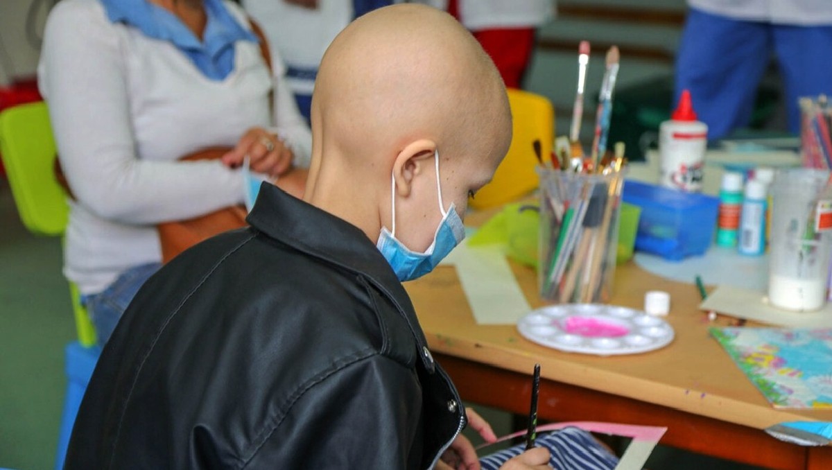 Transplantes de células amdre ayudan a combatir el cáncer en niños| Especial/ Archivo