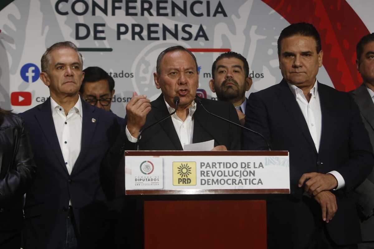 Conferencia de prensa del PRD | Ariana Pérez
