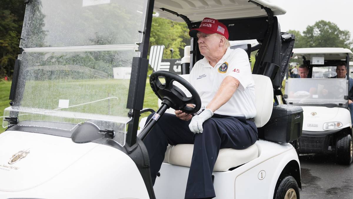 Donald Trump en un torneo de golf el 10 de agosto. (EFE)