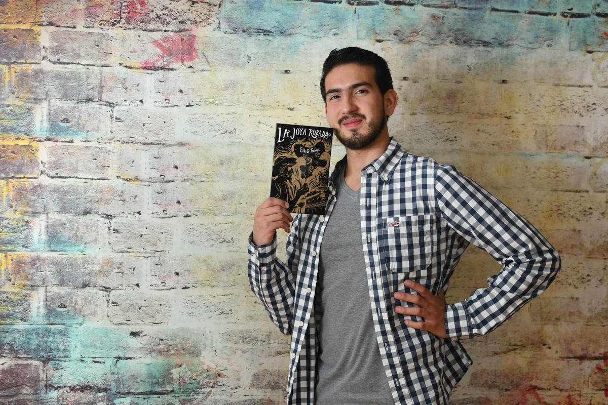 Elik G. Troconis autor de la “La Joya Robada". | Especial
