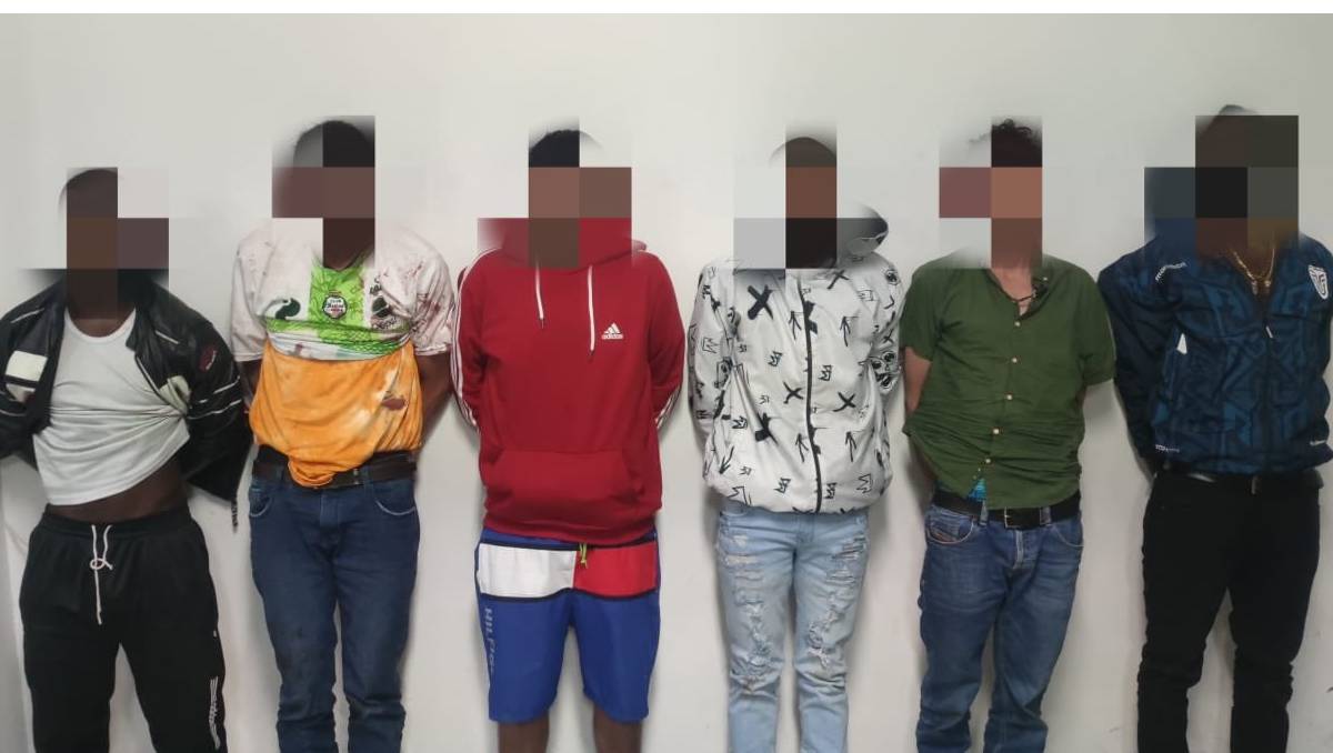 Los 6 de tenidos por el magnicidio son de Colombia. (ecuainm_oficial)