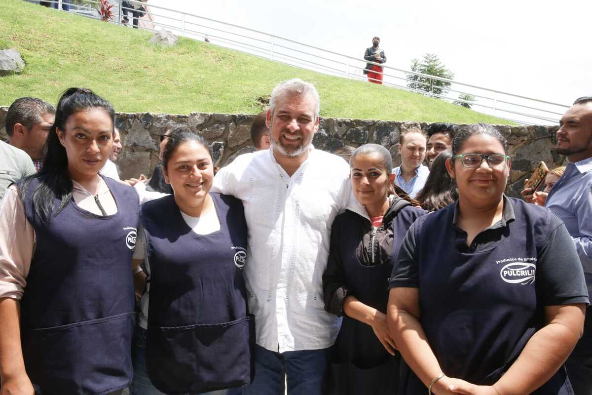 Michoacán destina 442 mdp en créditos para el programa Fuerza Mujer (Especial)