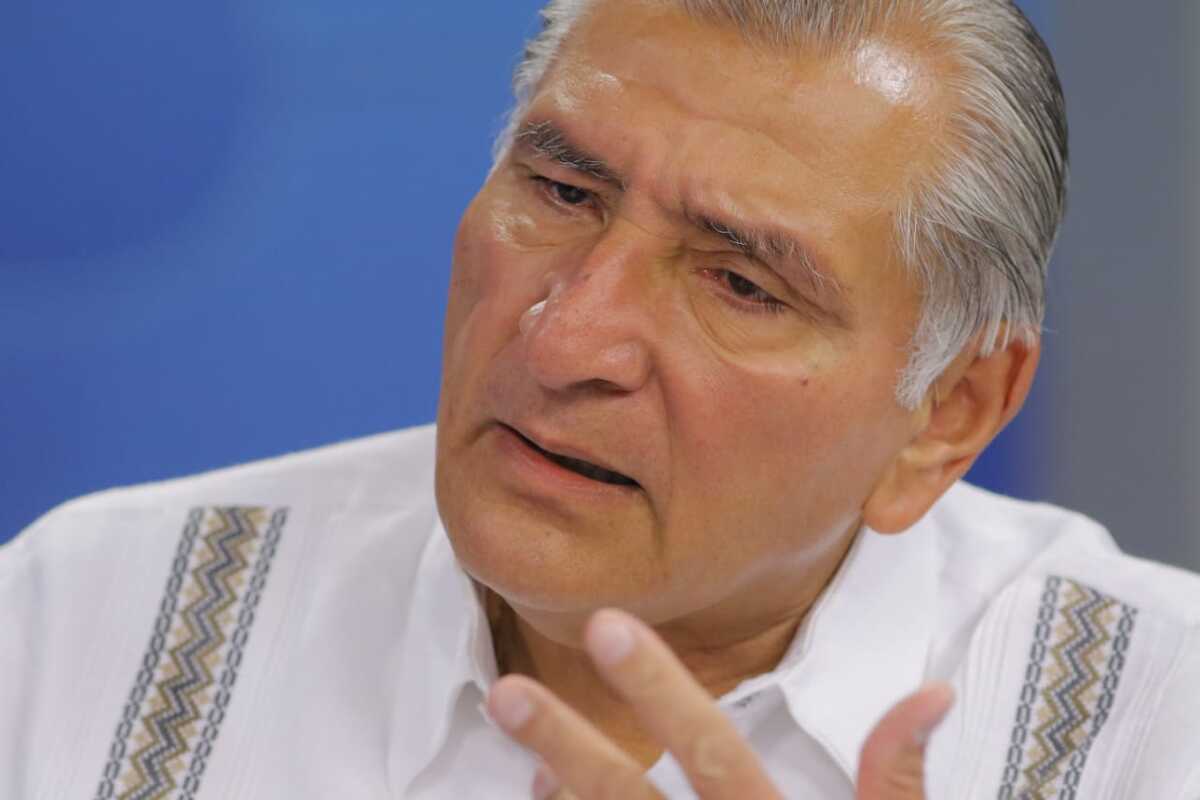 Adán Augusto López aseguró que es el morenista que más asambleas ha realizado. | Manuel Guadarrama