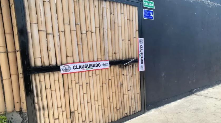 Clausuran Bar Combi Beer Pachuca; investigan agresiones a un adolescente