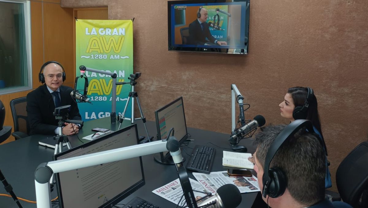 Gerardo Palacios Pámanes acudió a una entrevista para Telediario Radio en la estación de La Gran AW. Especial
