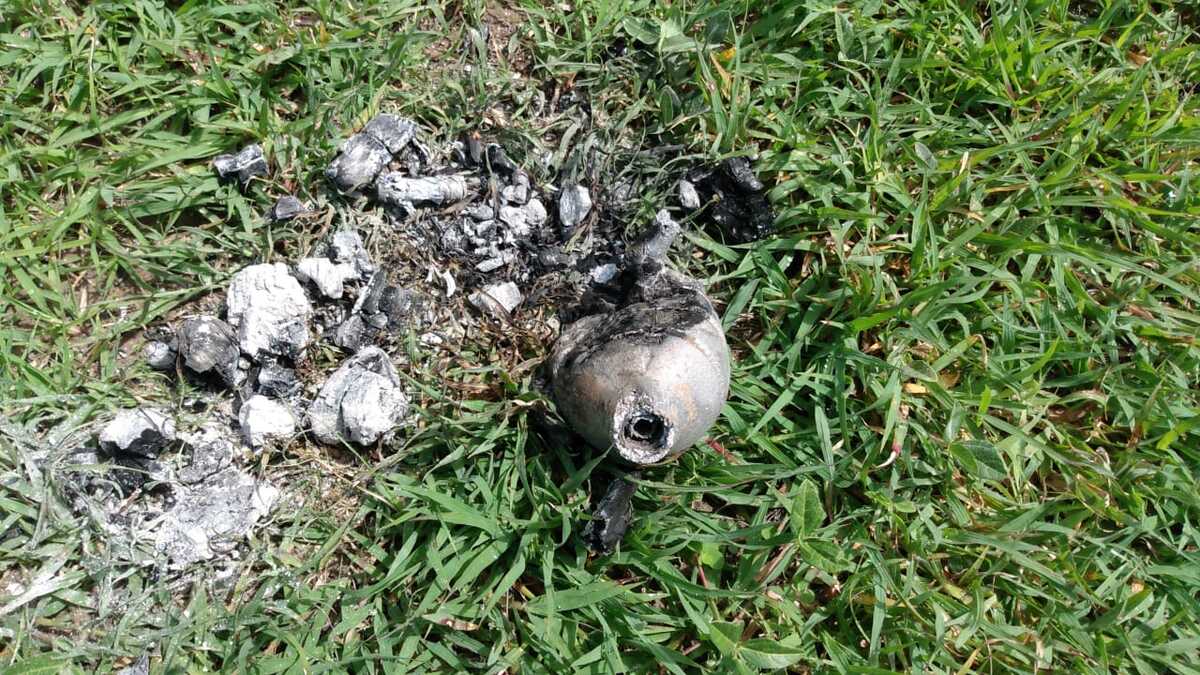 Granadas vacías encontradas en las cercanías de la sede estatal del PRI | Guerrero | Rogelio Agustín