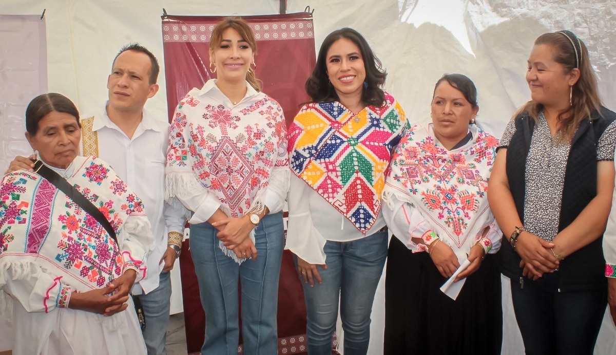 Simey Olvera, titular de Bienestar e Inclusión Social, en la apertura de Hidarte en Acaxochitlán. (Cortesía)