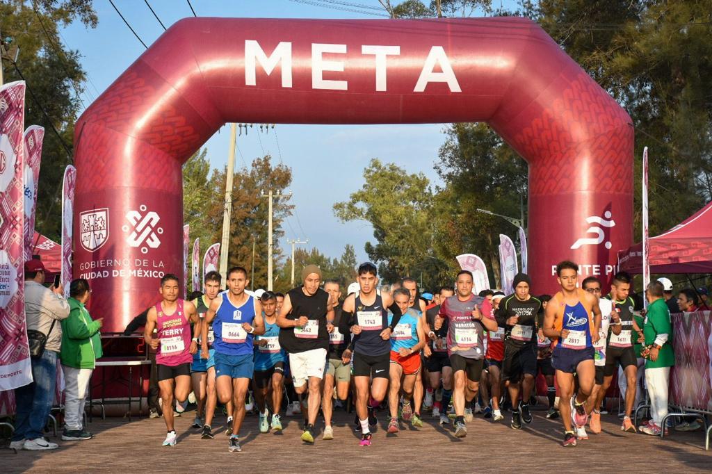 El circuito de la Carrera “Ponte Pila” 15 Km recorrió el Bosque de Aragón. (Foto: Especial).