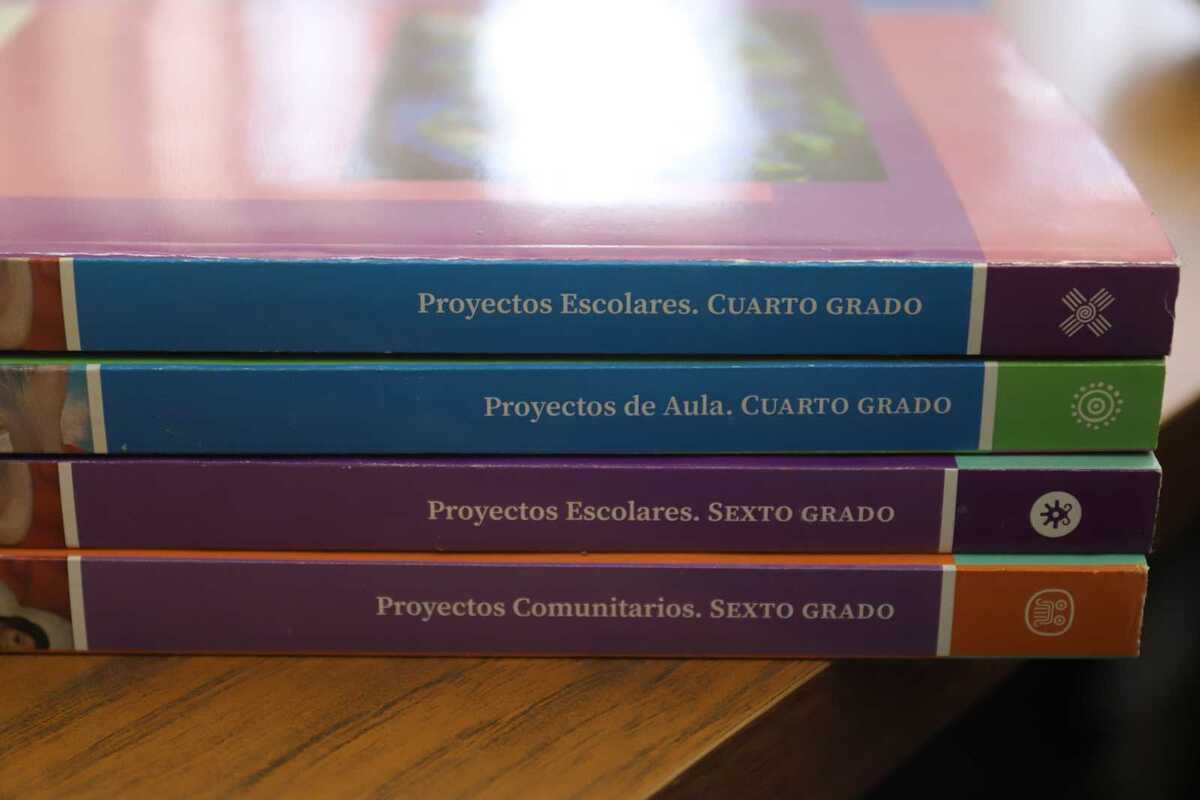 Nuevos libros de texto gratuito de la SEP. (Rolando Riestra)