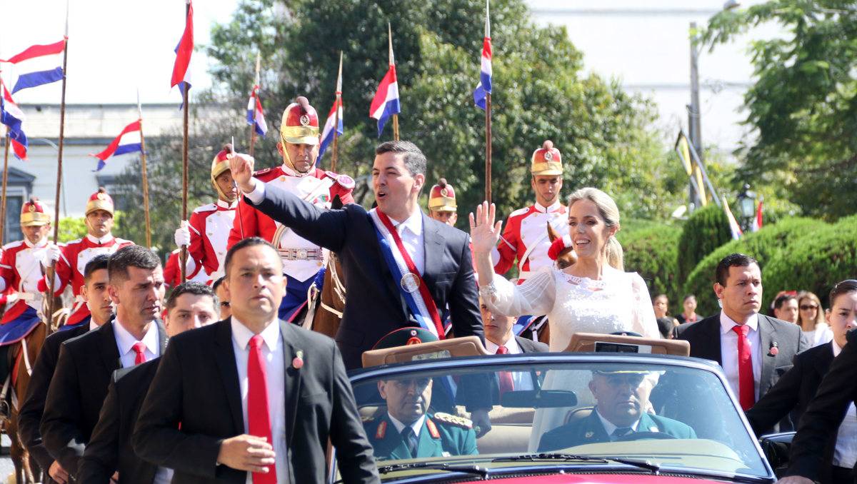 Santiago Peña es el presidente más joven de Paraguay. (EFE)