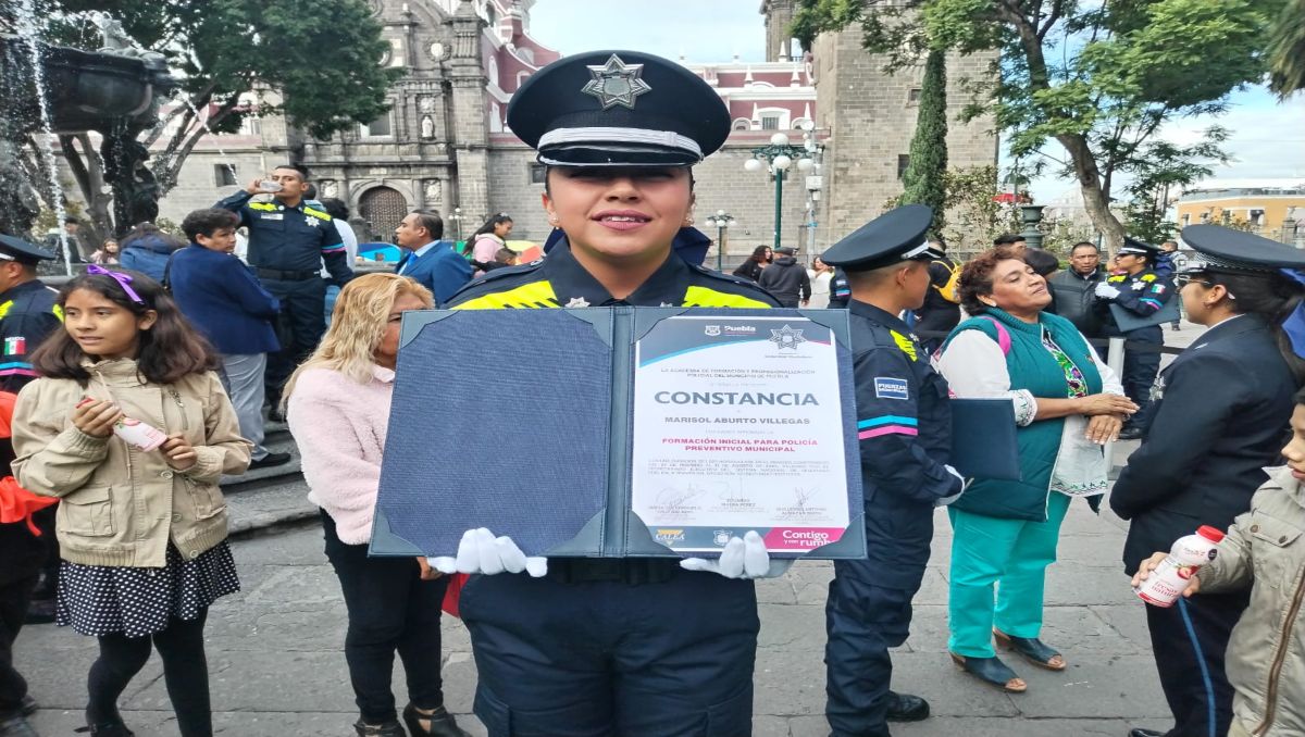 Marisol Aburto, cadete graduada con estirpe policíaco en Puebla | Angélica Tenahua
