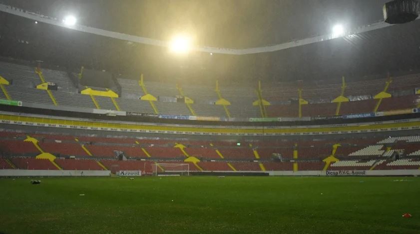 La Liga MX toma medidas para rehabilitar la cancha del Estadio Jalisco