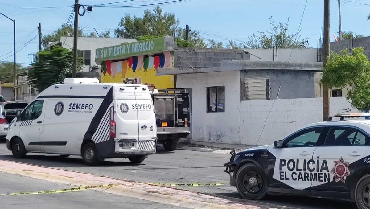 El lugar fue acordonado y llegaron elementos de la policía de El Carmen. Agustín Martinez