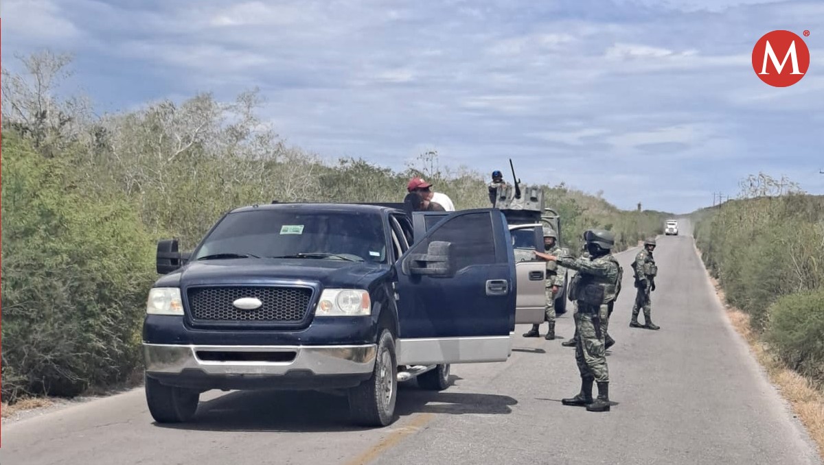 Encuentran 54 migrantes en carretera La Noria-Cruillas, Tamaulipas