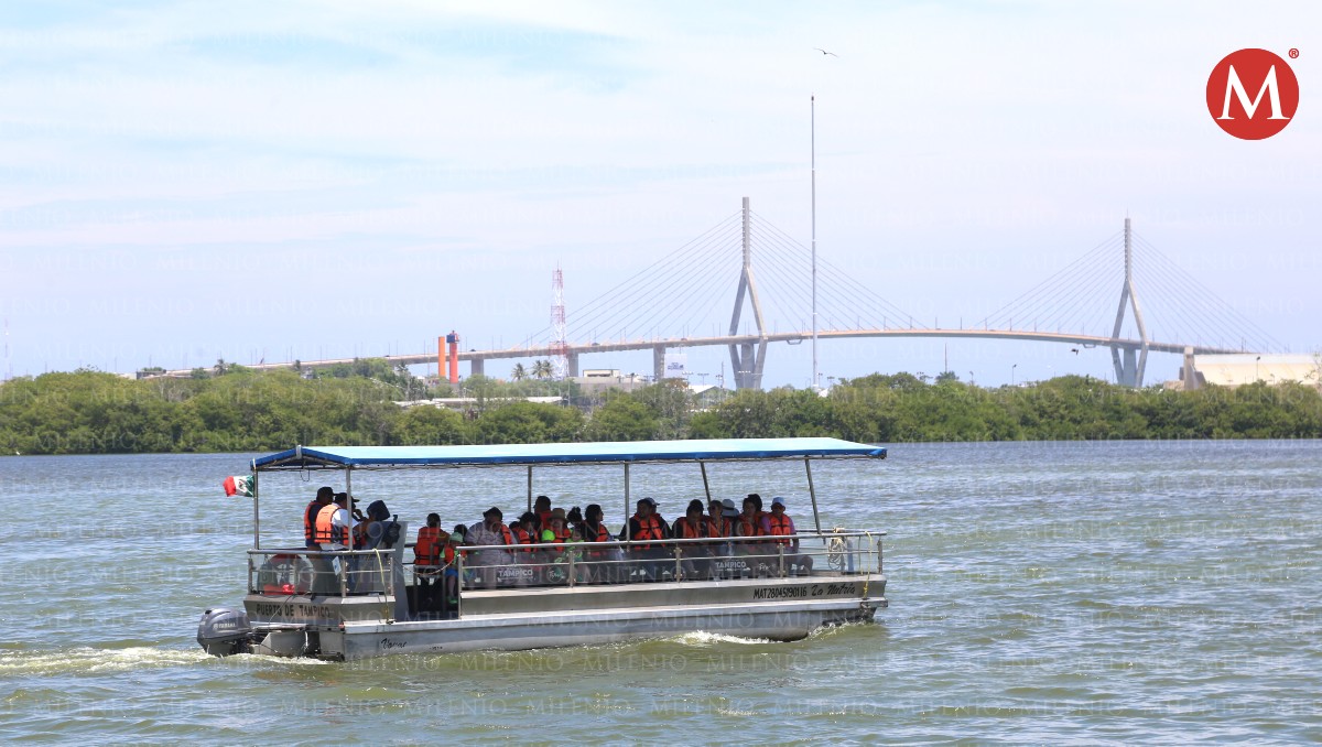 Lanchas en laguna del Carpintero de Tampico. (Yazmín Sánchez)
